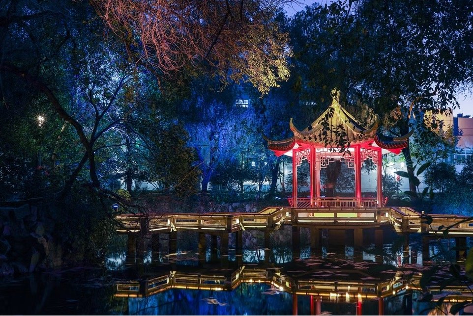 Light Asia 2019 — Shanghai, China. Lighting installation by Metis Marinella at Gucun Park.